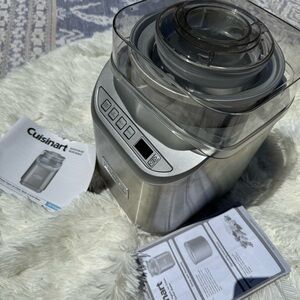 Cuisinart Silver Ice Cream Maker